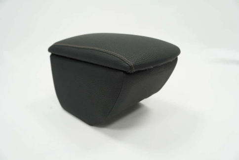 Подлокотник  Hyundai Elantra Хендай Элантра 2006-2011г экокожа    фото 2