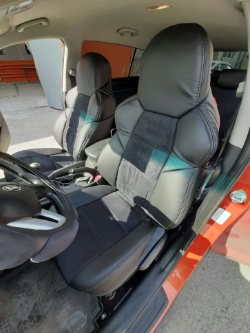 Экстрим  чехлы универсальные экокожа черная алькантара серая комплект    фото 2