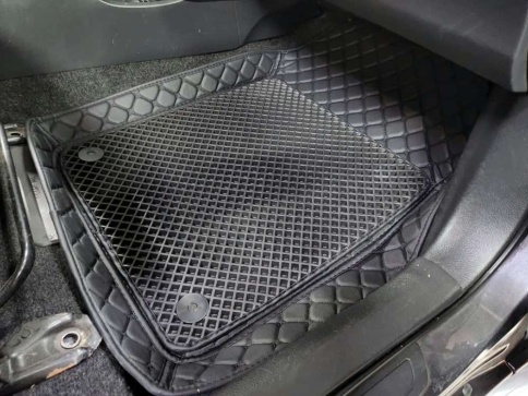 Коврики универсальные с бортиком экокожа съемный eva черный комплект 5шт    фото 4