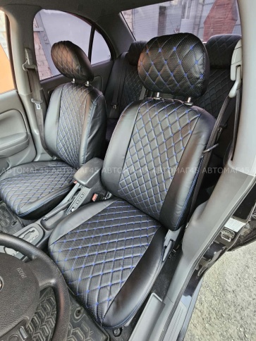 Авточехлы  Nissan Almera classic Ниссан Альмера классик 2006-2013г экокожа черный ромб синяя нить    фото 2