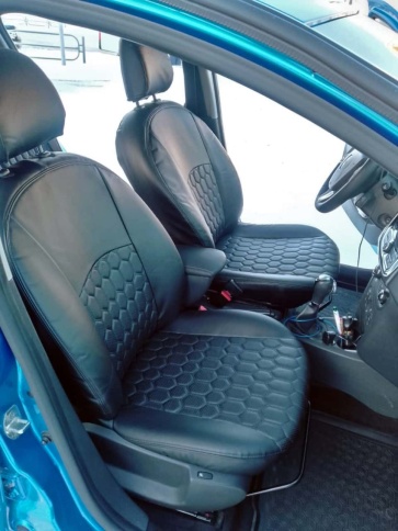 Авточехлы  Renault Logan Stepway с 2013г Renault Sandero Stepway с 2015г экокожа черная соты Ростов фото 1