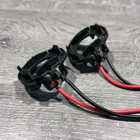 Переходник  для LED ламп 116 под H7 2шт VW Golf 7 Sharan MB Vito 2шт    фото 3