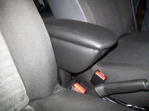 Подлокотник  Renault Duster Рено Дастер 2010-2021г 1пок Nissan Terrano Ниссан Террано 14-22г экокожа фото 5