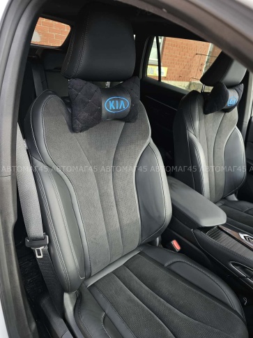 Подушка  под шею с лого KIA синий логотип 2шт фото 2