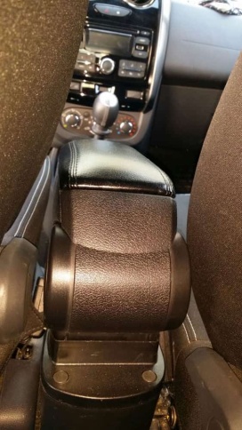 Подлокотник Renault Duster 2010-2021г 1 пок-е Nissan Terrano c 2014г штатный вставной в подстаканник фото 4