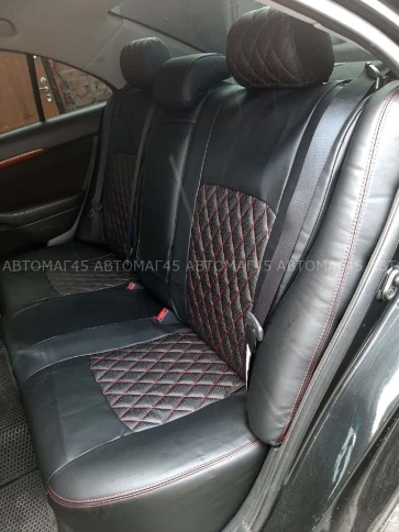 Авточехлы  Toyota Avensis Тойота Авенсис 2 поколение 2002-2009г экокожа черная красная нить ромб    фото 6
