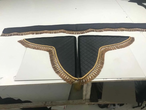 Шторки автомобильные ламбрекен Газель Газель Бизнес экокожа черные с синей ниткой ширина 150см компл фото 3