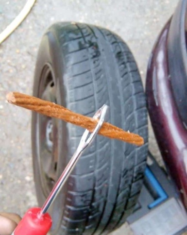 CityUP  набор для ремонта бескамерных шин рашпиль шило жгуты клей    фото 3