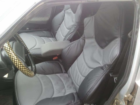 Динас  чехлы универсальные экокожа черный серый комплект    фото 3