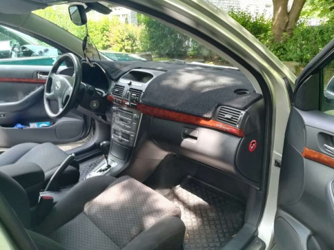 Накидка на панель Toyota Avensis T250 Тойота Авенсис Т250 2003-2008г карпет  фото 1