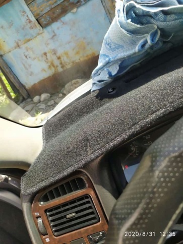 Накидка на панель Toyota Avensis T220 Тойота Авенсис Т220 1997-2001г карпет  фото 2