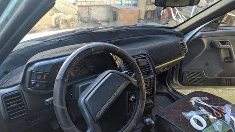 Накидка на панель ВАЗ 2110 старого образца карпет две части фото 3