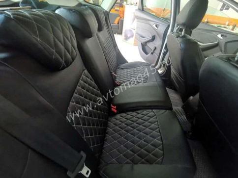 Авточехлы  Ford Focus 3 Форд Фокус 3 Trend экокожа черная серая нить ромб    фото 4
