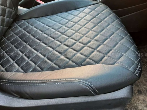 Авточехлы  Volkswagen Polo Фольцваген Поло седан 1/1 2010-2020г экокожа черная синяя нить Ромб    фото 15