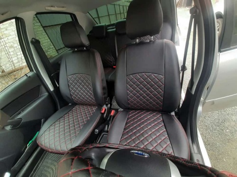 Авточехлы  Datsun Датсун 1/1 2/3 экокожа черная красная нить ромб    фото 12