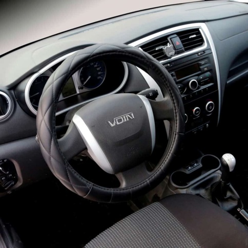 Azard Voin Romb оплетка руля экокожа черная размер М    фото 1