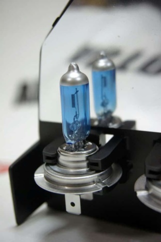 KOITO  лампа WhiteBeam3 H7 12V 55W 4200 2шт    фото 2