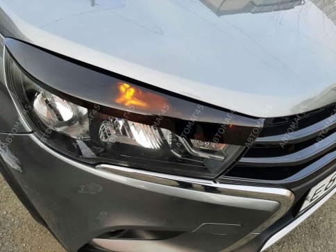 Реснички накладки на фары Lada Vesta Лада Веста 2шт    фото 2