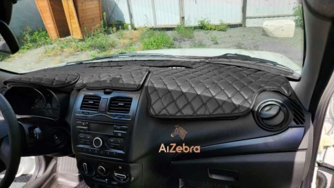 Накидка на панель Lada Granta Гранта FL с 2018г Lada Kalina Калина 2 с 2013г с черной ниткой экокожа фото 3