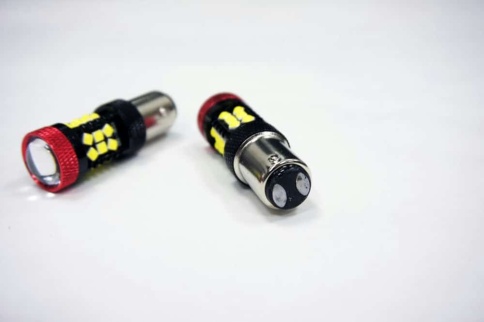 C2R  лампа светодиодная P21/5W T25/5 30 SMD c цоколем 5000K 380Lm двухконтактная белая 2шт АКЦИЯ фото 3