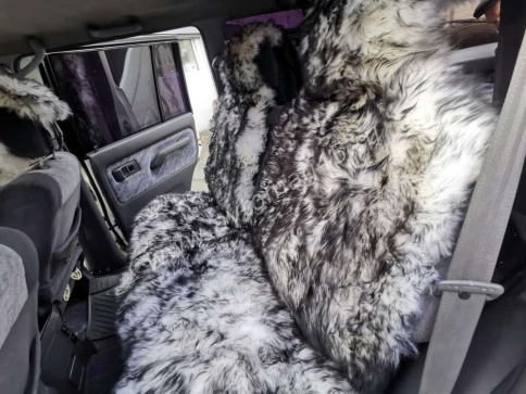 PSV Jolly Extra Накидки на сиденье длинный ворс бело-черный 140x50 комплект 5шт    фото 9