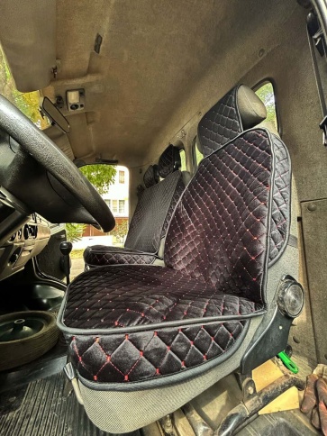 Накидки на сиденье велюр на грузовое авто Газель Газель Next с красной ниткой с боками компл 5пр фото 2