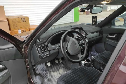 Накидка на панель Приора 2 с 2014г карпет  фото 1