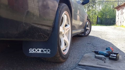 Azard Sparco  брызговики универсальные спортивные пластиковые 40х30см черные 4шт    фото 6