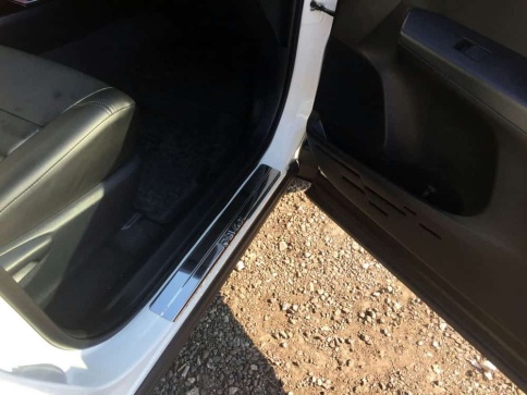 LIDER  Накладки на пороги  Toyota RAV4 XA40 Тойота Рав4 ХА40 2013-2019г 4 шт нержавейка    фото 5