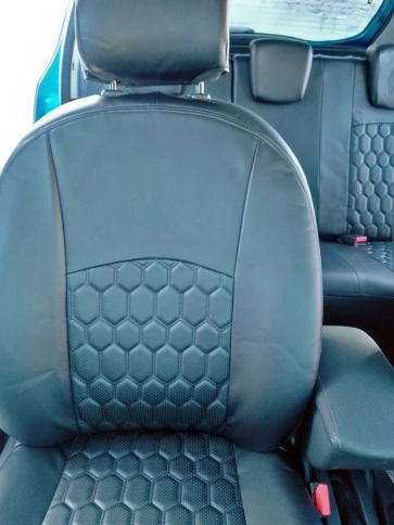 Авточехлы  Renault Logan Stepway с 2013г Renault Sandero Stepway с 2015г экокожа черная соты Ростов фото 3